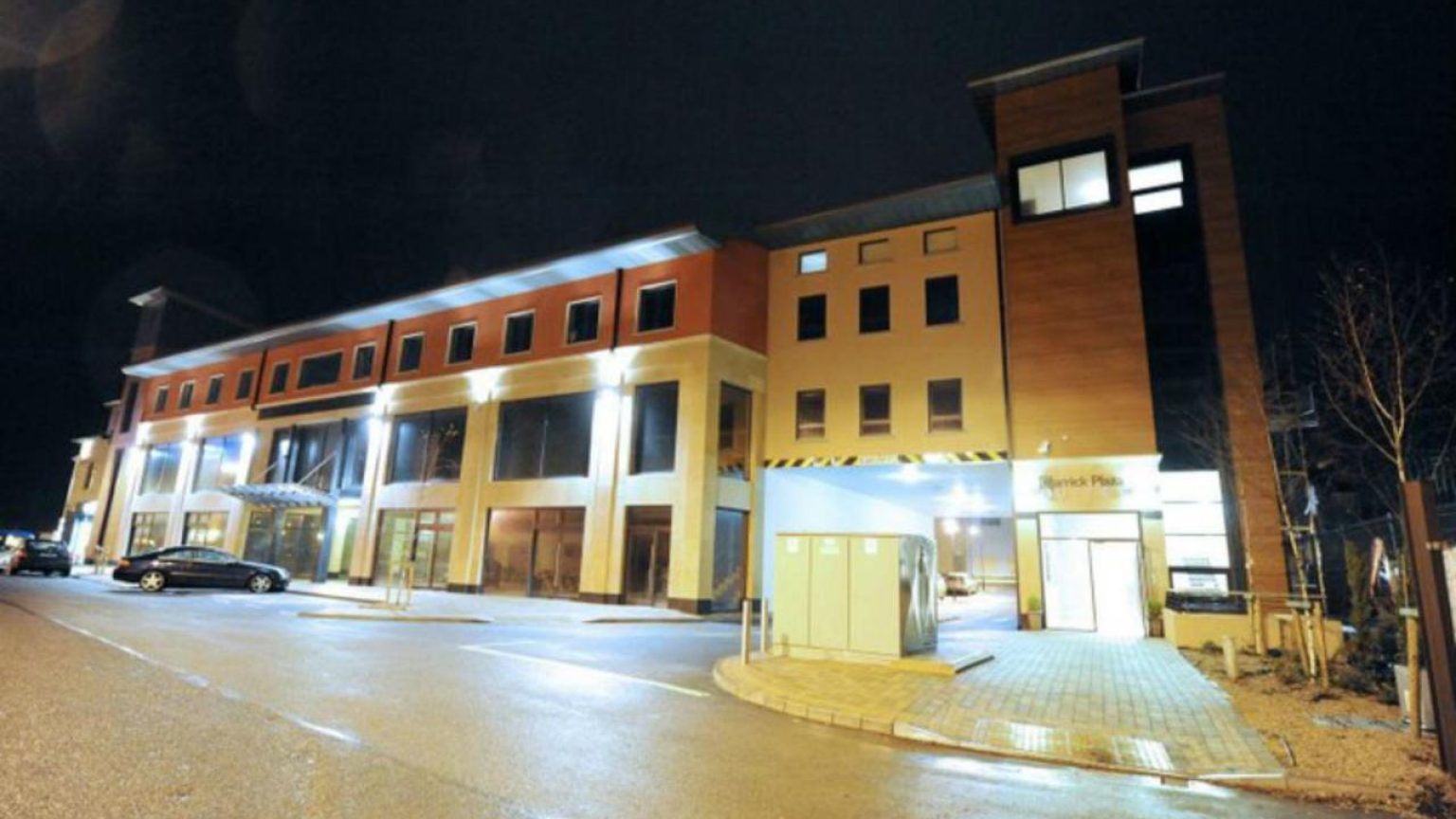 Carrick Plaza Suites