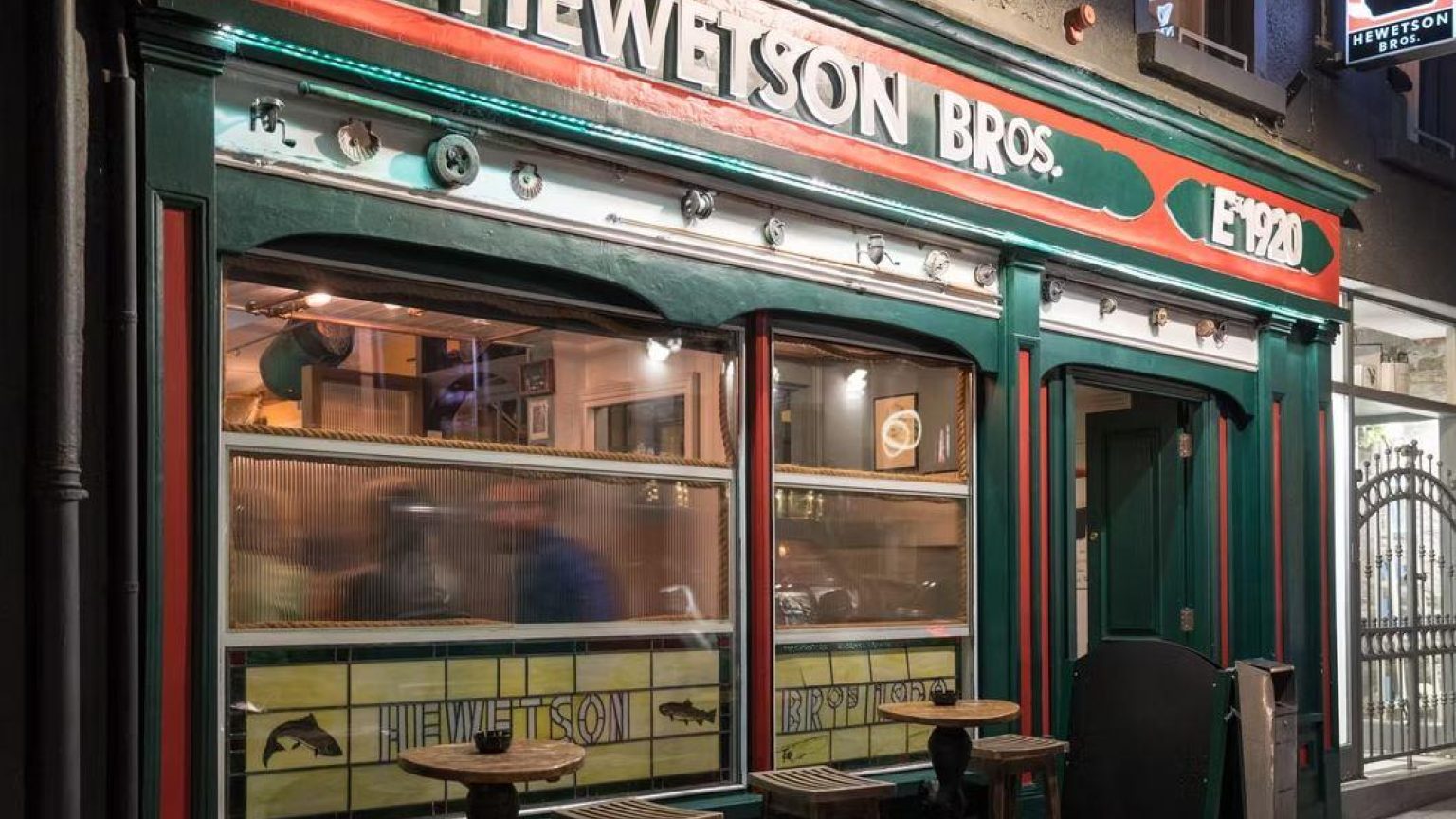 Hewetson Bros Bar 9