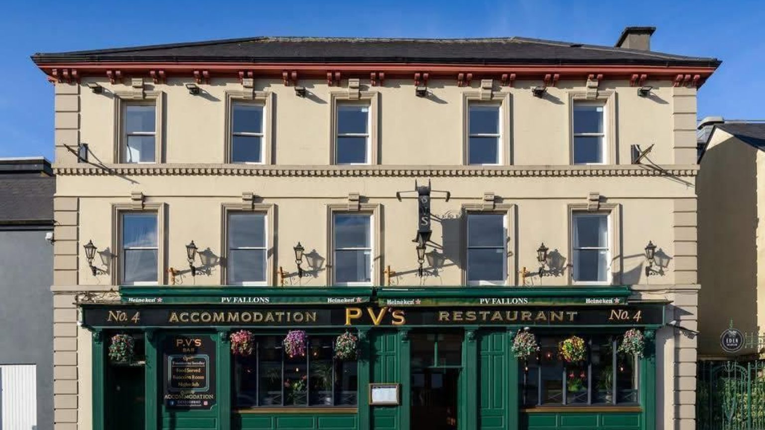 PVs Bar Kitchen 1