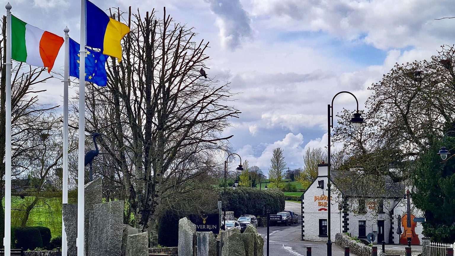 Paddys Bar Restaurant 6