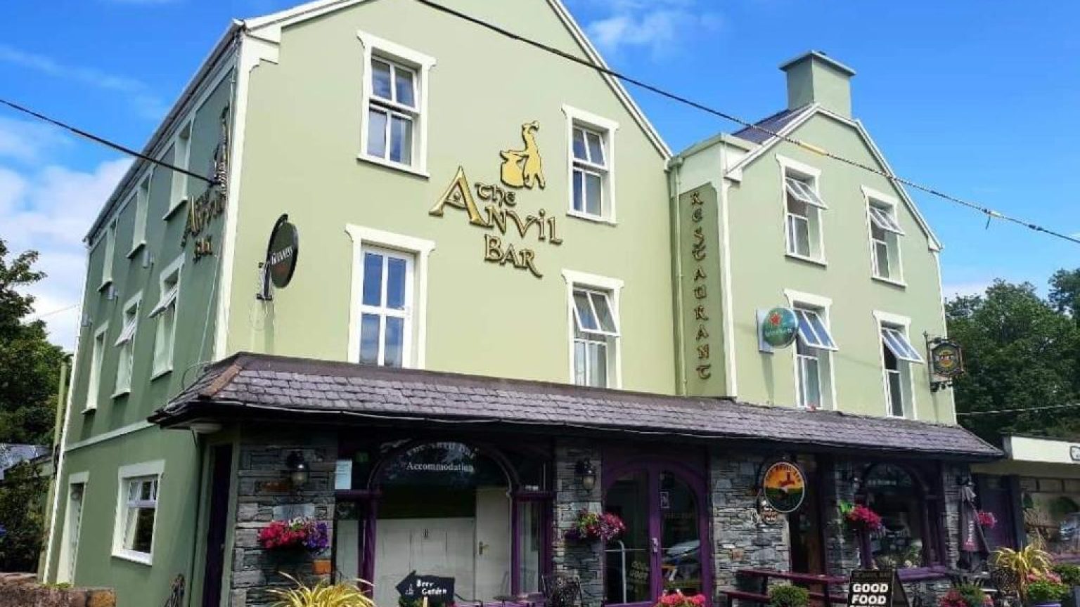 The Anvil Bar Restaurant tmb