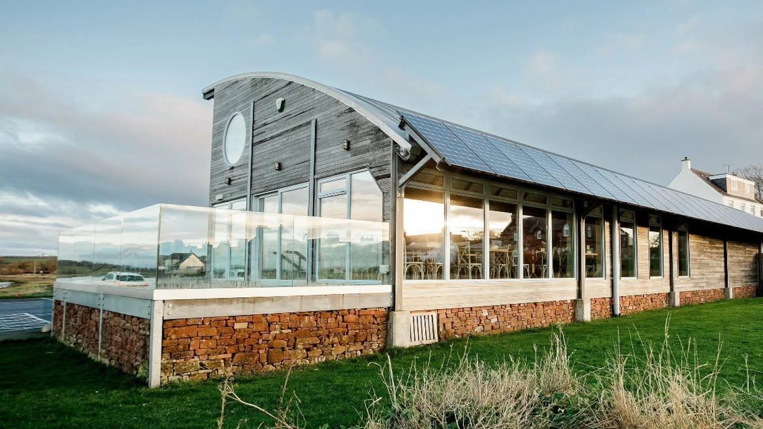 The Boathouse Restaurant 5