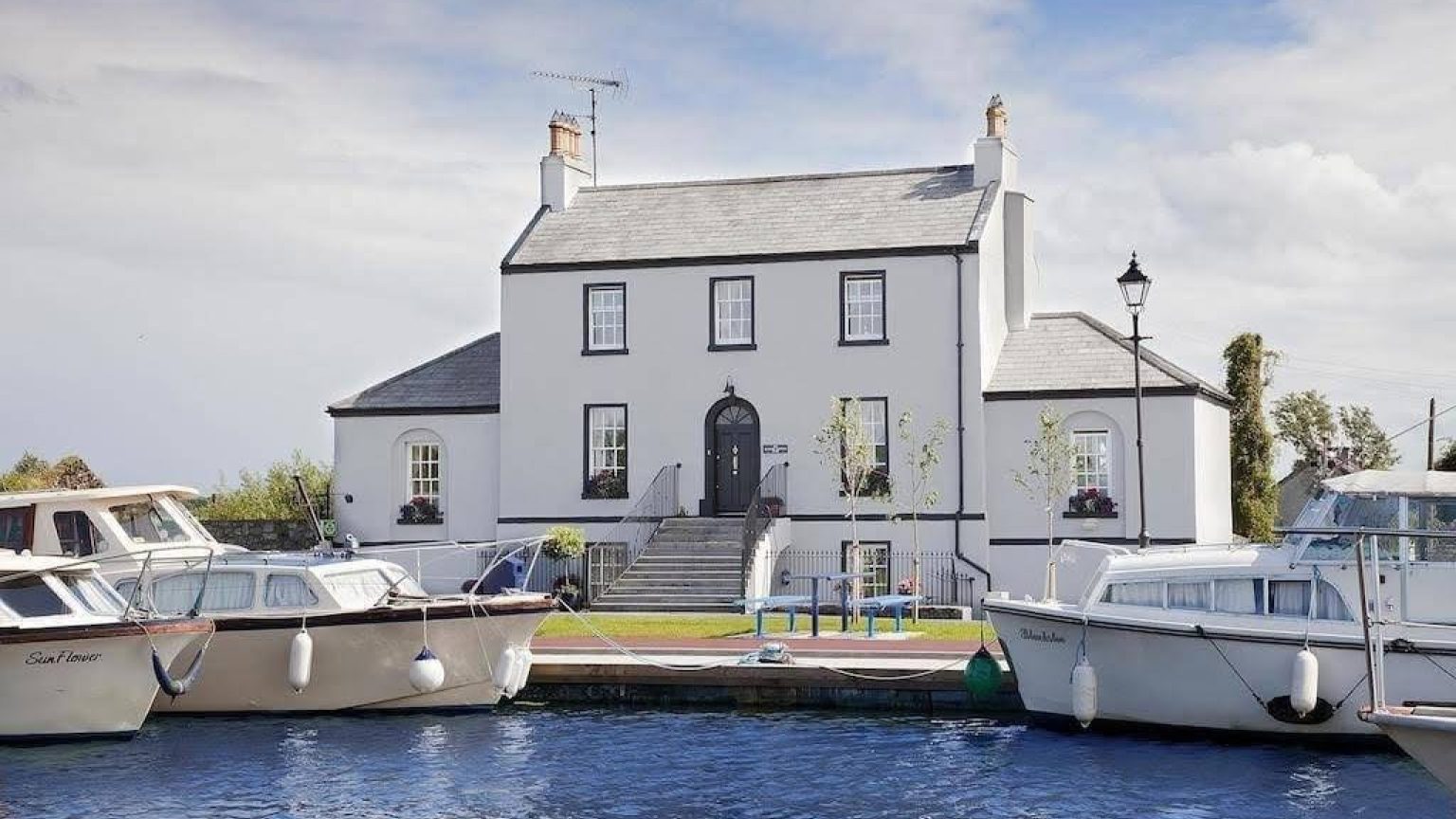 The Harbour Masters House 1