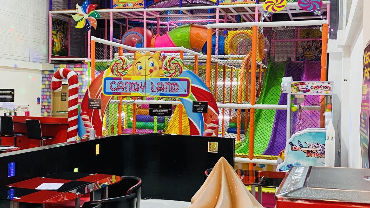 The Play Centre Trim 6