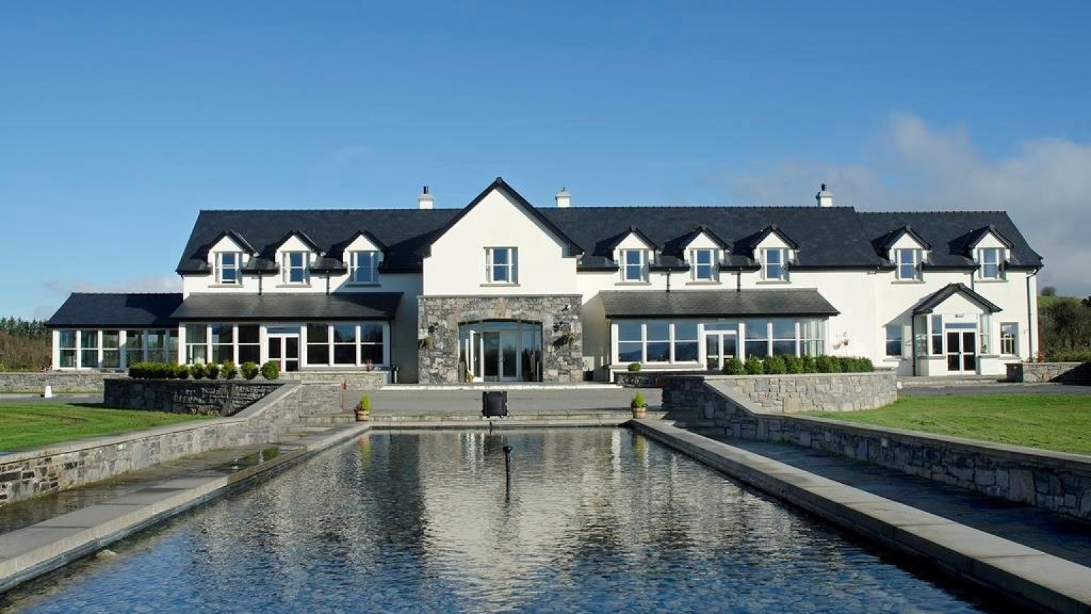 Westport Country Lodge Hotel