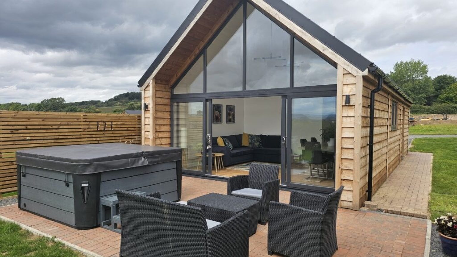 Wyke Lodges & Touring Caravans