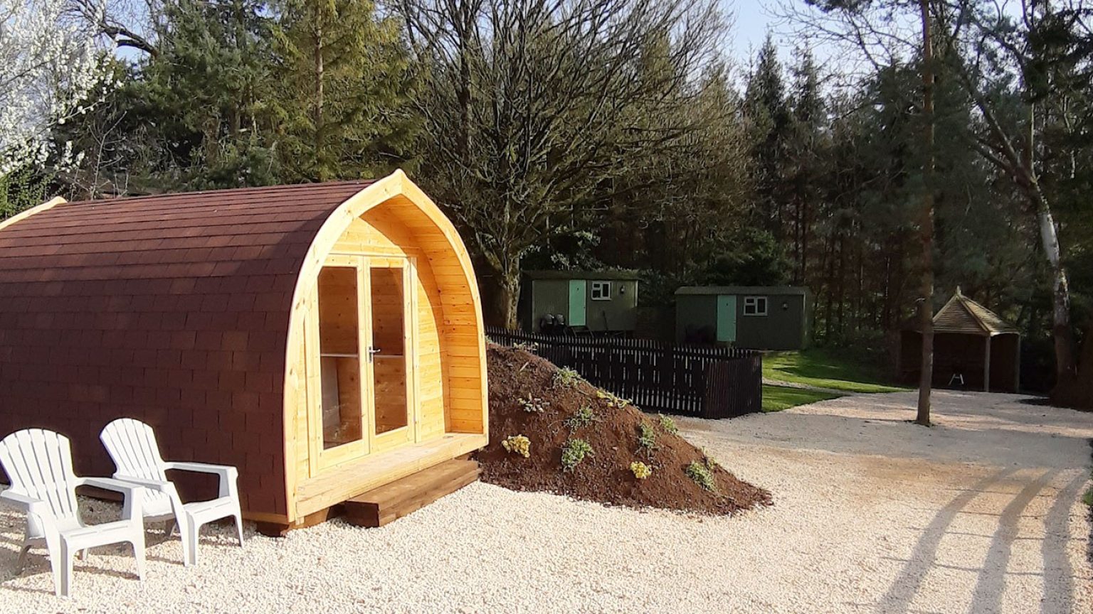 Glamping rookery barn broadway worcestershire cotswolds pods and shepherds huts22