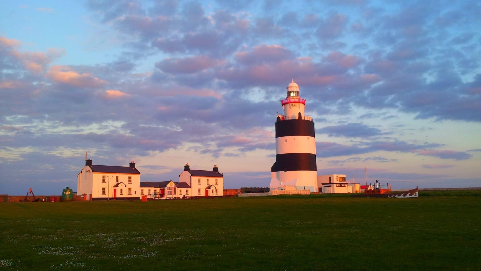 Lighthouse hook6