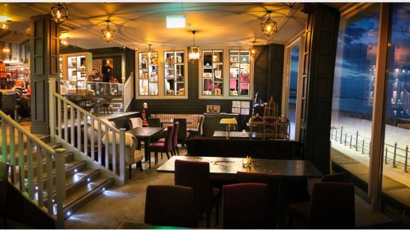 Barry Bar Restaurant 8