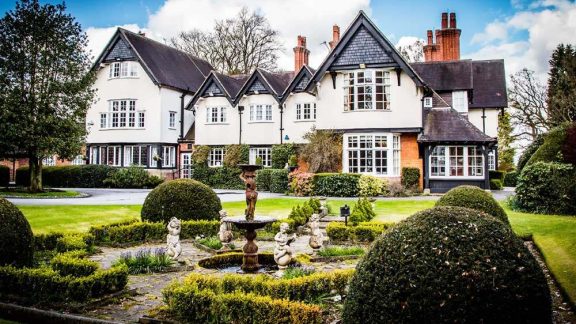 Mere Court Hotel 6