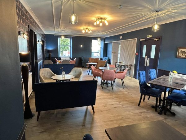 Annandale Arms Hotel 12