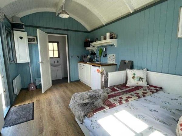 Arrow Huts Glamping 7