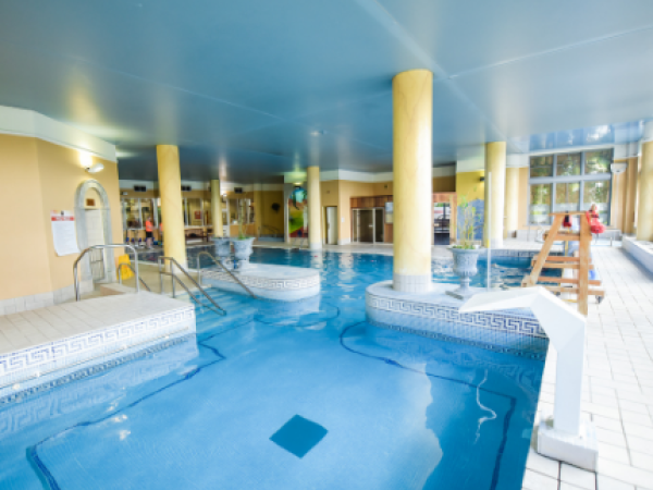 Ashdown Park Hotel 10