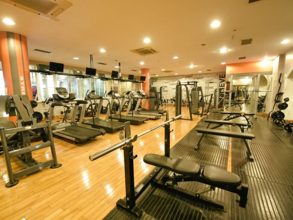 Ashdown Park Hotel 9