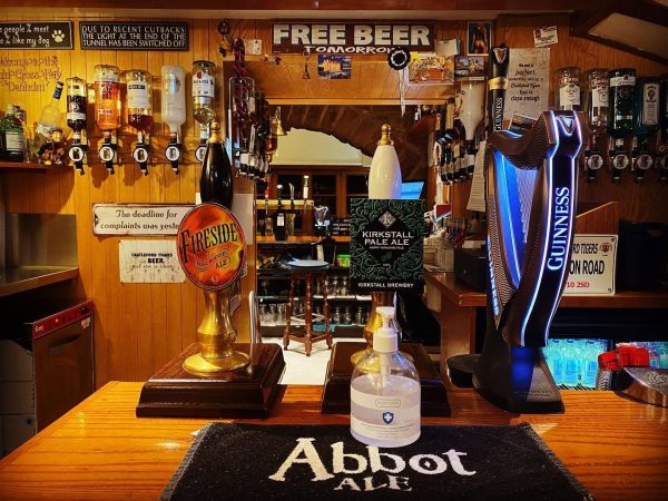 Auld Cross Keys Inn 11