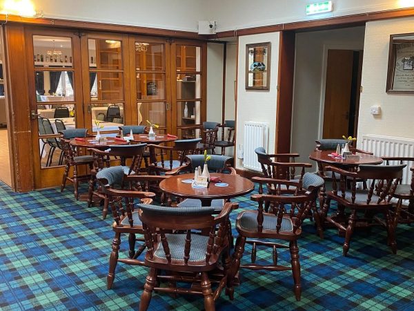 Auld Cross Keys Inn 8