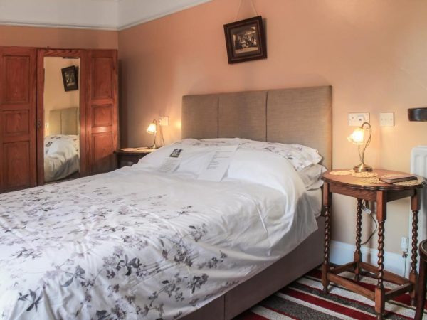 Ballyhargan Farmhouse BB 2