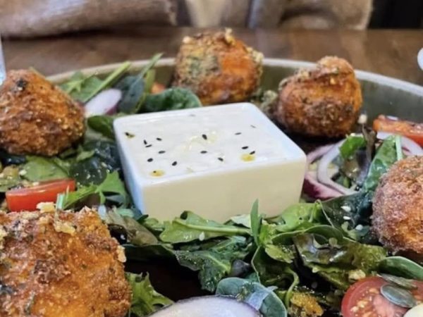 Bates Nua Restaurant 4