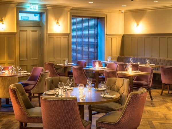 Bishops Gate Hotel 10