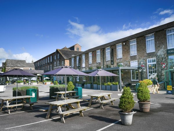 Blarney Woollen Mills Hotel 2