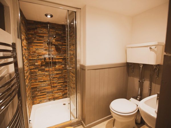 Bluebell Retreat Glamping 6