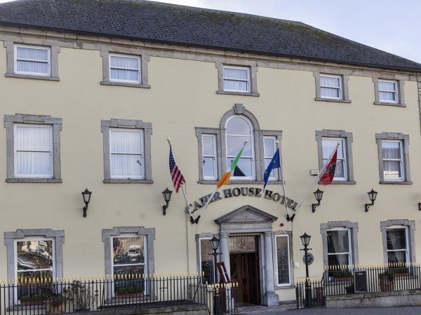 Cahir House Hotel 1