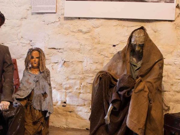 Cashel Folk Village 7