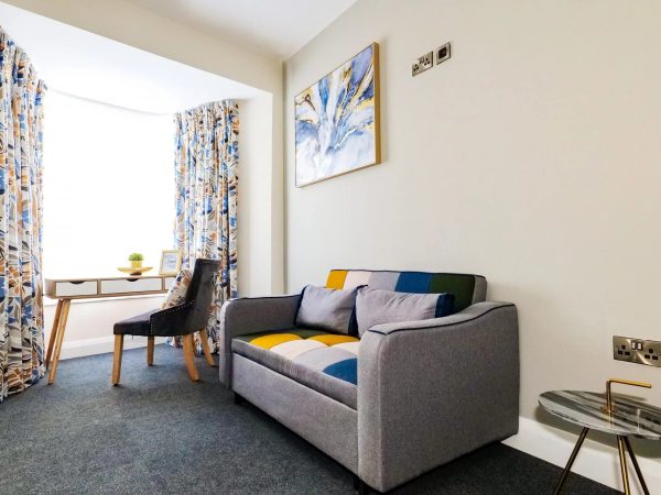 Central House Hotel 2