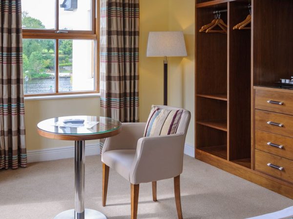 Cryans Hotel 1