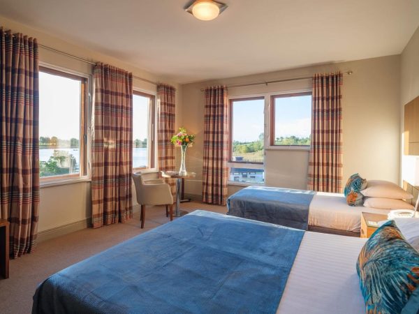 Cryans Hotel 11
