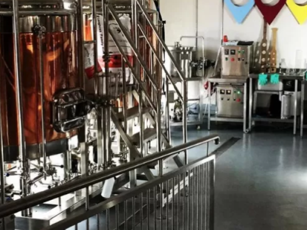 Dead Centre Brewing 1