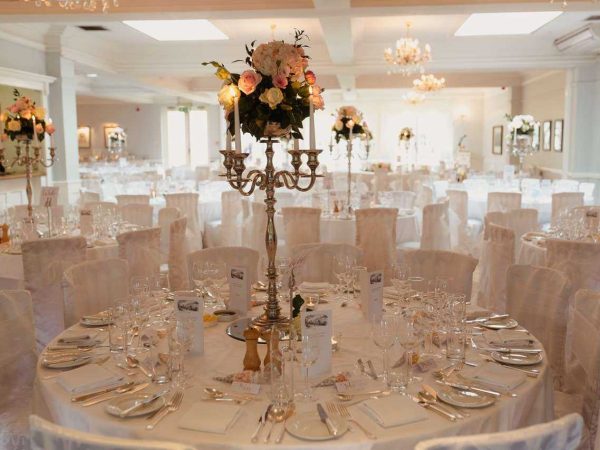 Dunraven Arms Hotel 5