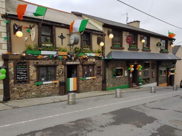 Esquire Raglan Road 13