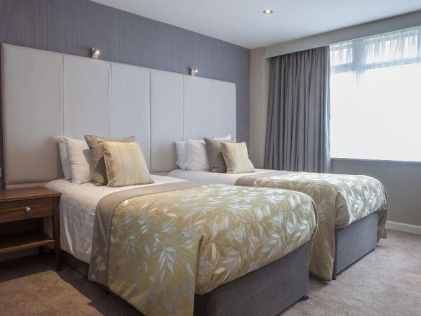 Four Seasons Hotel Leisure Club 6