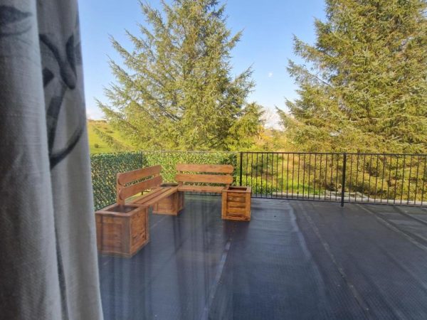 Goldenhill Guesthouse 2