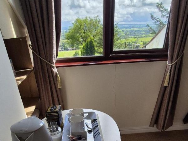 Goldenhill Guesthouse 3