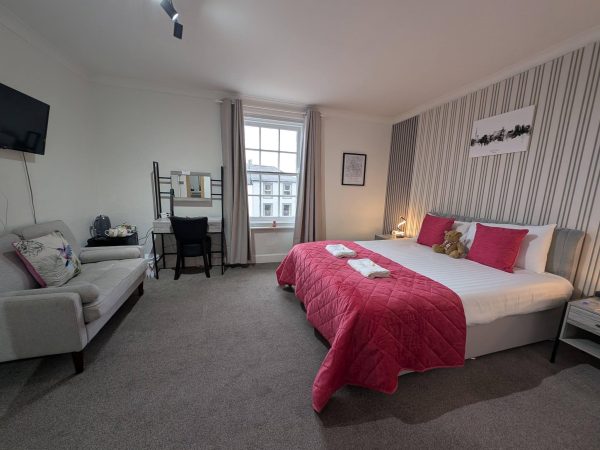 Graham Arms Inn 10