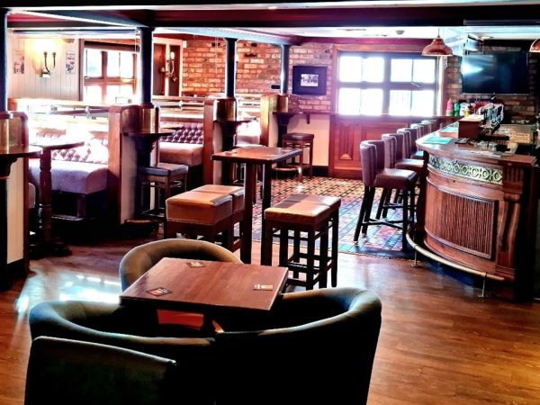 Happy Landing Bar Restaurant 7