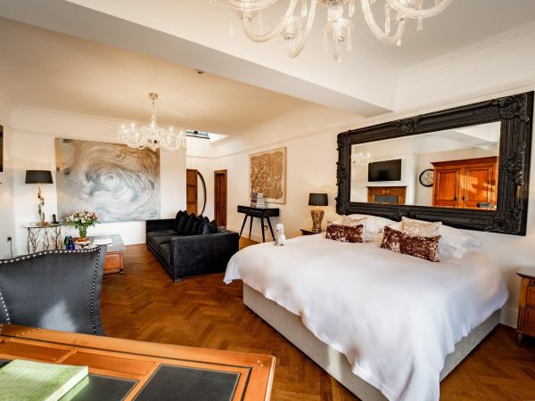 Hillbark Hotel 4