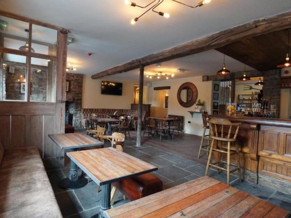 Horseshoe Llangattock 5