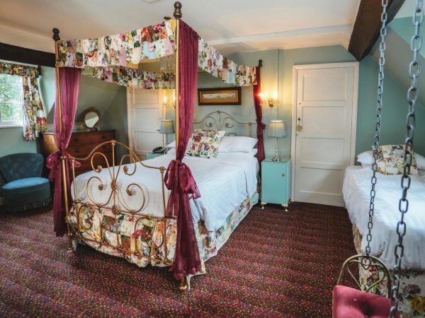 Hundred House Norton 7