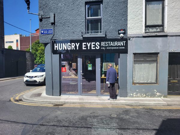 Hungry Eyes Restaurant 7