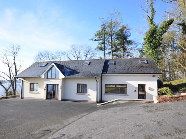 Inishclare Holiday Cottages 5