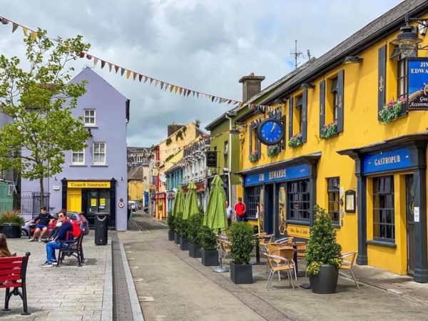 Jim Edwards Bar Restaurant Guesthouse 9