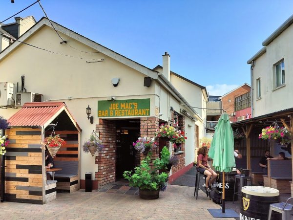 Joe Macs Bar Restaurant 5