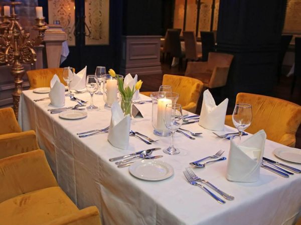 Longford Arms Hotel 7