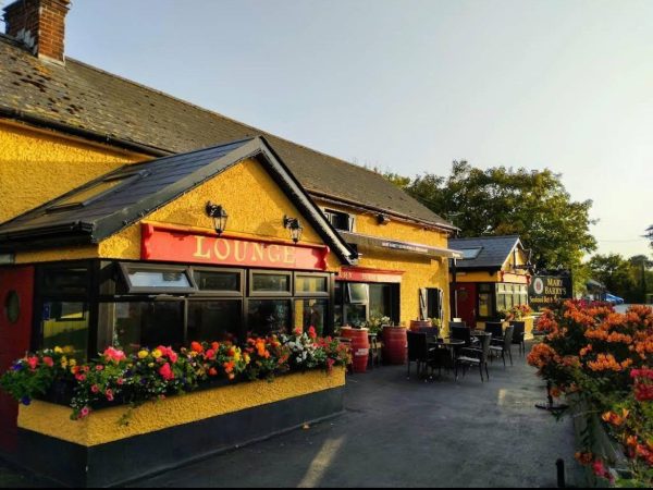 Mary Barrys Bar Restaurant 4