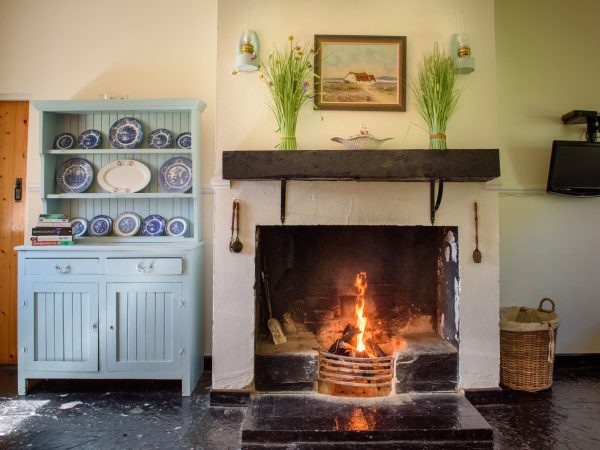 Mc Guires Red Door Cottages 16