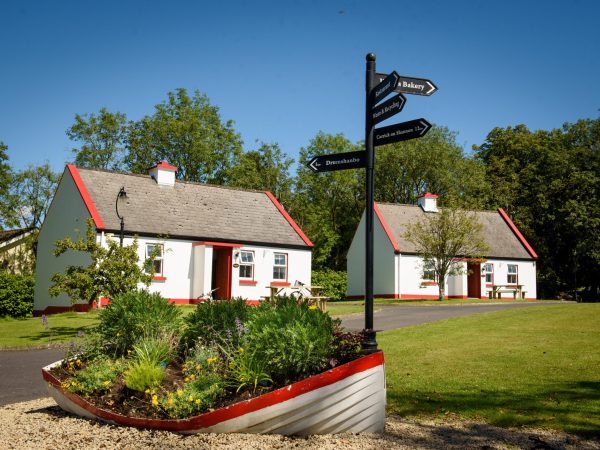 Mc Guires Red Door Cottages 7