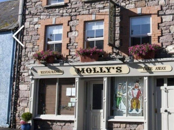 Mollys Restaurant Takeaway 1